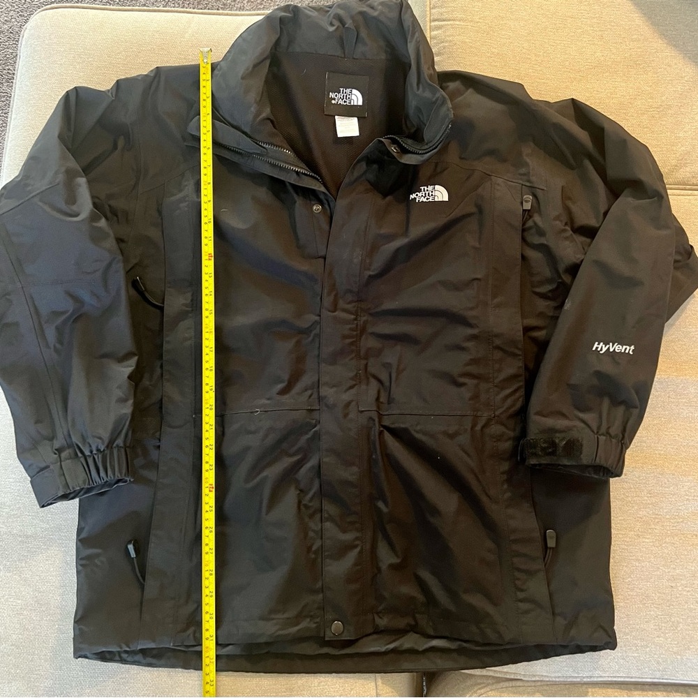 Black Men’s XL Hyvent The North Face jacket / never worn!